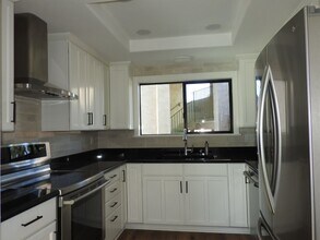 Building Photo - 4255 Asher St