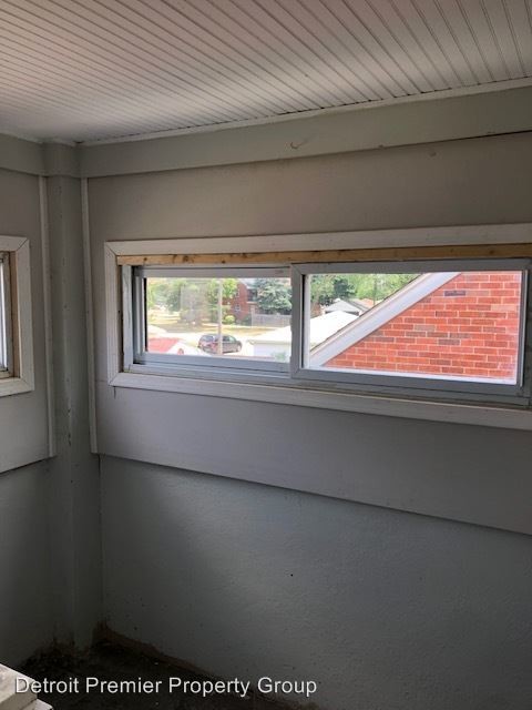Building Photo - 3 br, 2 bath House - 15021 Collingham Dr