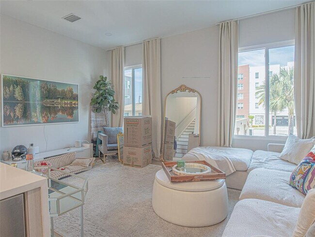 Foto del edificio - 370 6th St S