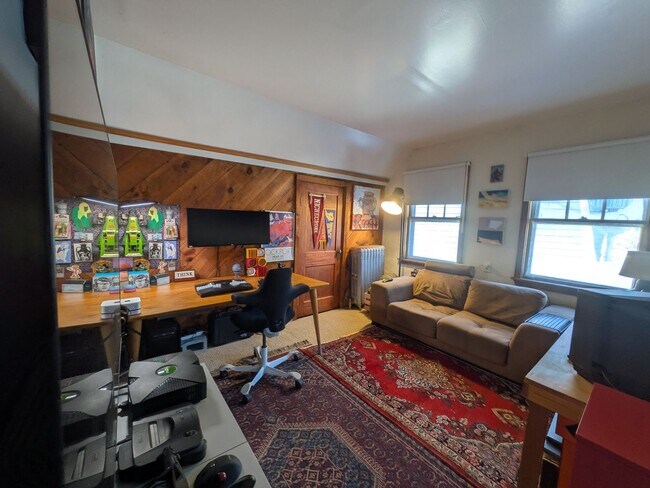 Building Photo - Amazing 1.5 Bed/1 Bath in Brighton near the T