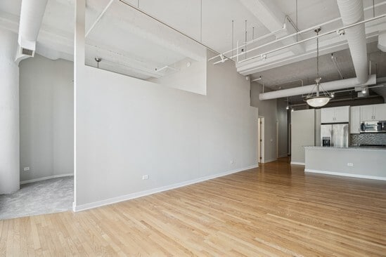 Foto del edificio - 333 W Hubbard St