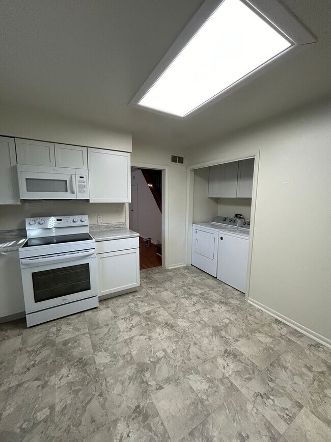 Foto del edificio - 625-627 S 10th Street