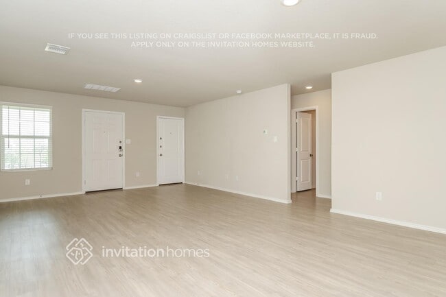 Building Photo - 5723 Fruchel Wy