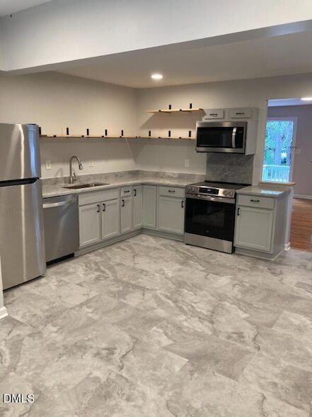 Foto del edificio - 1505 Woodland Rd