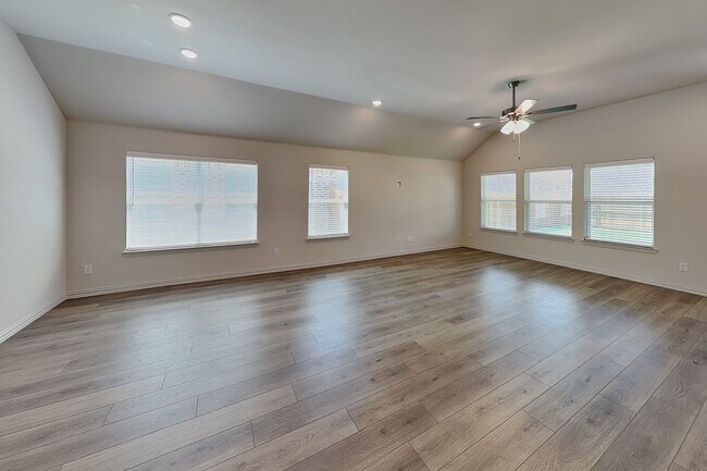 Foto del edificio - Brand-New Luxury Living in a Prime Fort Worth Location!