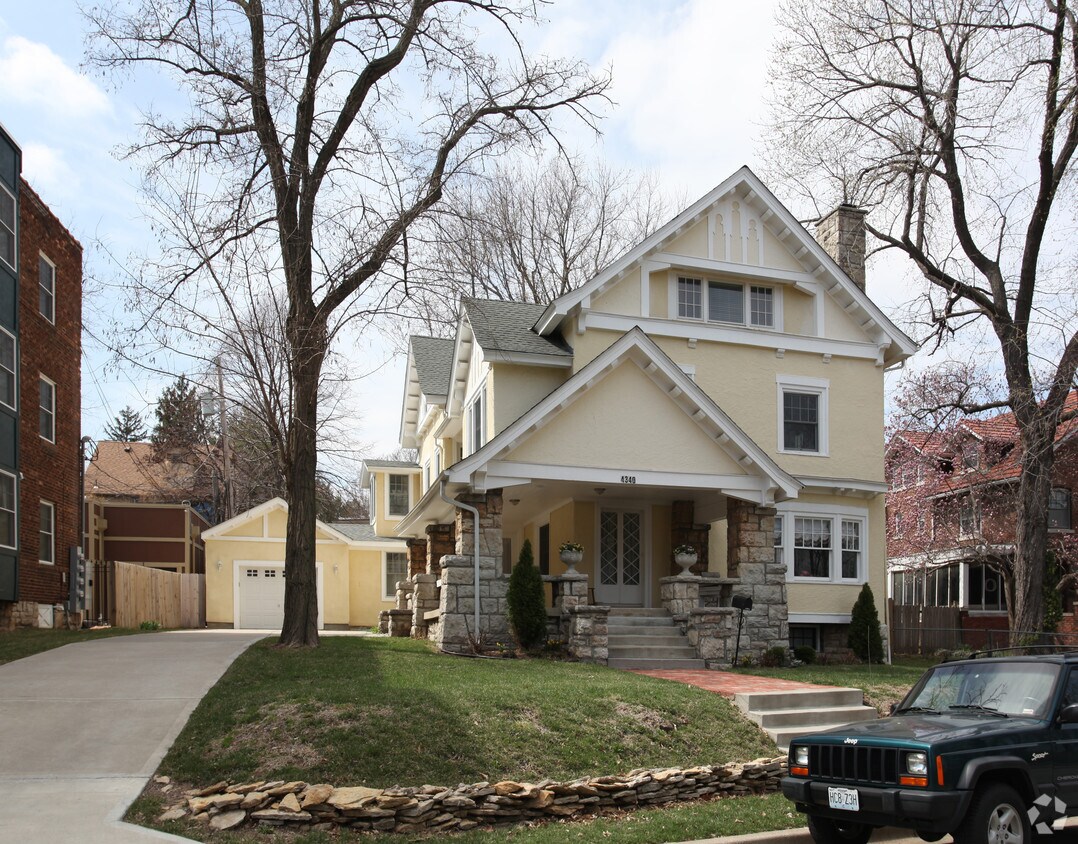 Foto del edificio - 4340 Rockhill Rd
