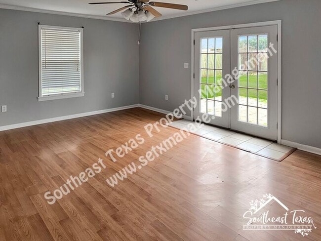 Building Photo - 1475 Rikisha Ln