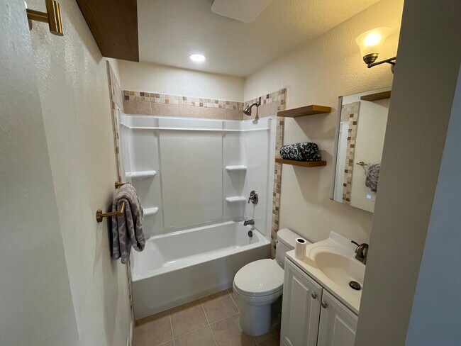 Foto del edificio - 808 SW 30th St