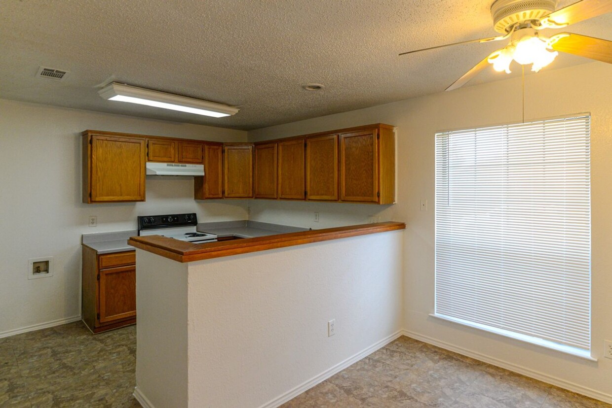 Primary Photo - Spacious duplex in Garland ISD!