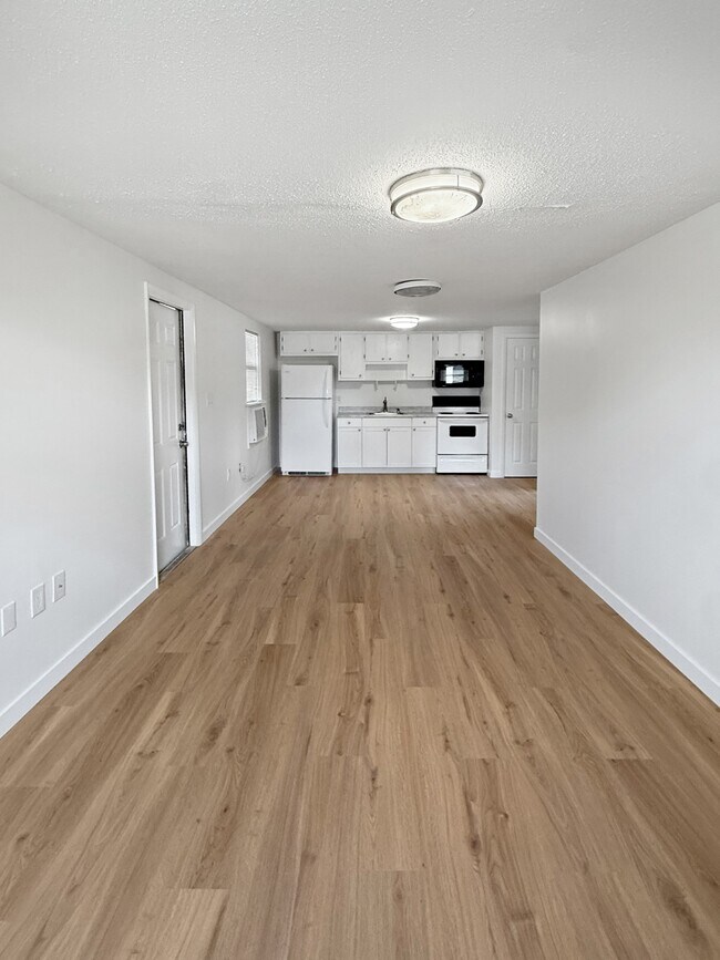Foto del edificio - 204 2nd St