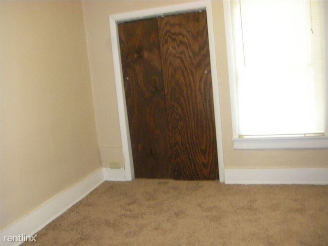 Building Photo - 2 br, 1 bath House - 73 S Lockhart Place