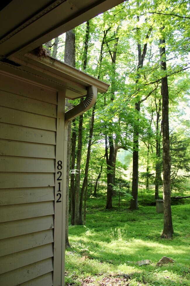 Foto del edificio - 8212 S Lowell Rd