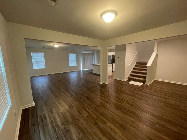 Building Photo - 3 bedroom home in Lexington area!
