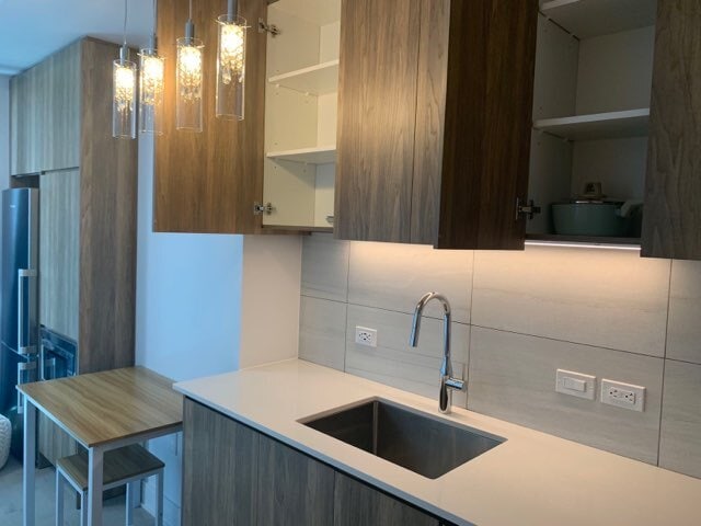 Photo du bâtiment - 2320 R Tupper