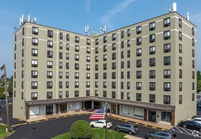 Building Photo - Garner House Apartments