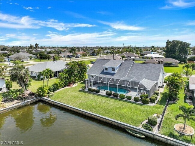 Foto del edificio - 407 SW 37th St