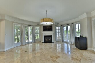 Building Photo - 404 Kelly Plantation Dr