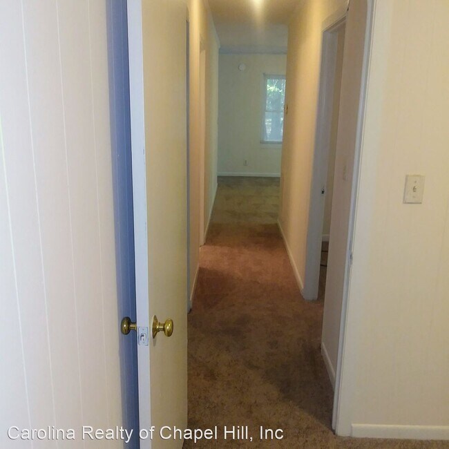 Building Photo - 3 br, 1 bath House - 215 Homestead Road