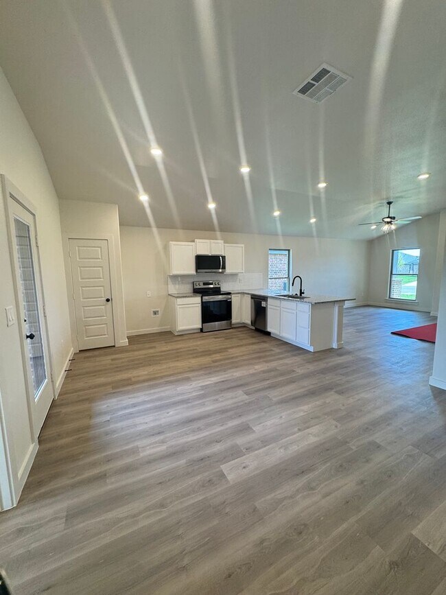 Foto del edificio - Brand New Construction 3/2/2 in Homestead!!!