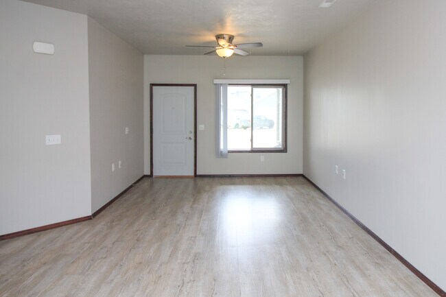 Foto del edificio - 1013 Tanner Ct