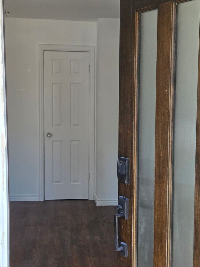 Foto del edificio - Nice 3 bedroom 1 bath for rent