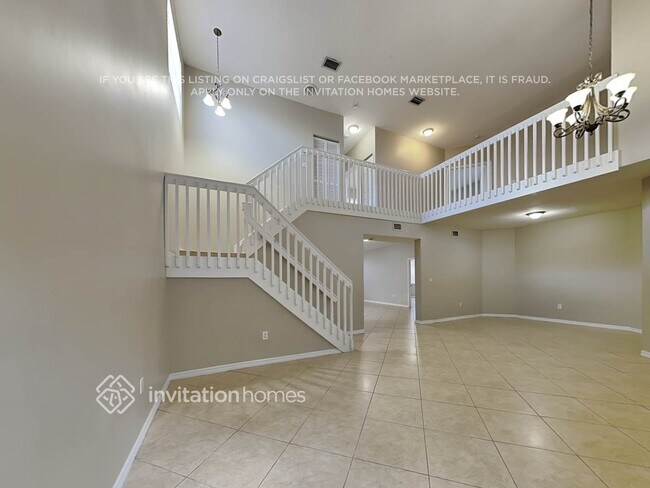 Building Photo - 5325 SW 134th Ave