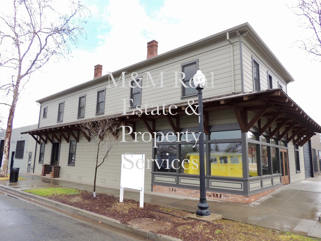 Primary Photo - 2691 34th St