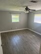 Foto principal - 269 Pineburr St