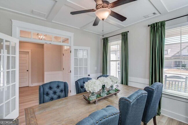 Building Photo - 60 Table Rock Ct