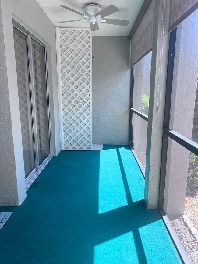 Building Photo - New Listing!