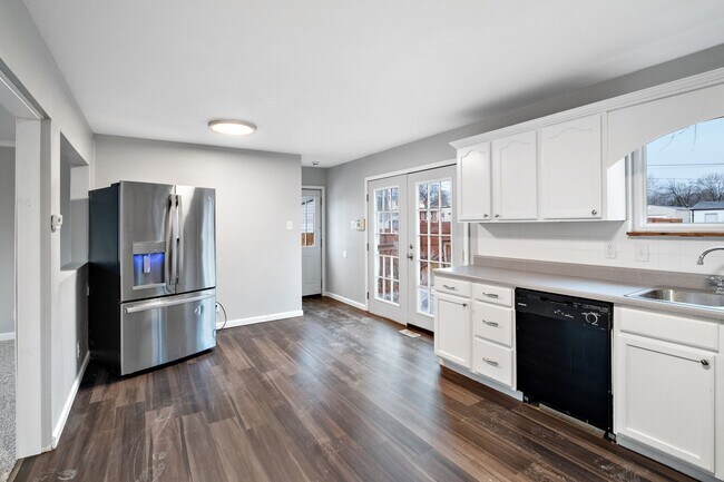 Building Photo - 3 Bed, 1 Bath Single Family in Arnold!