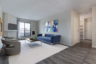 Building Photo - St. James Place