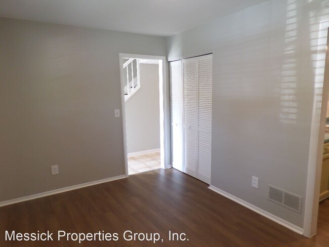 Building Photo - 3 br, 2.5 bath House - 2930-E St. Marks Road