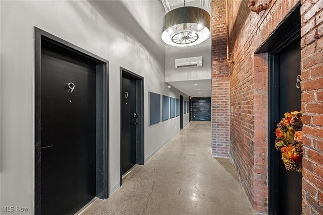 Foto del edificio - 2341 Scranton Rd