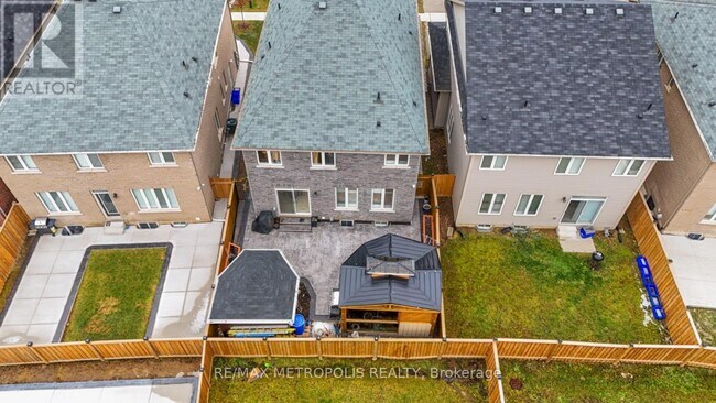 Building Photo - 112 Longboat Run