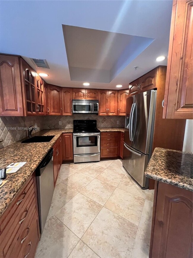 Foto del edificio - 2021 SE 10th Ave