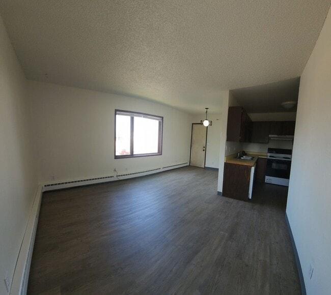 Foto del edificio - Regency Park Condos