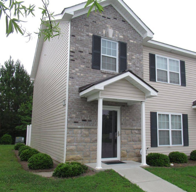 Building Photo - 124 Chandler Dr