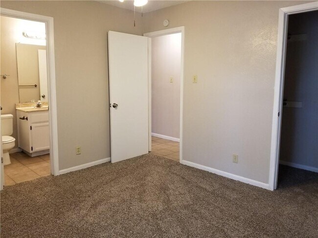 Building Photo - 11301 Ptarmigan Cove