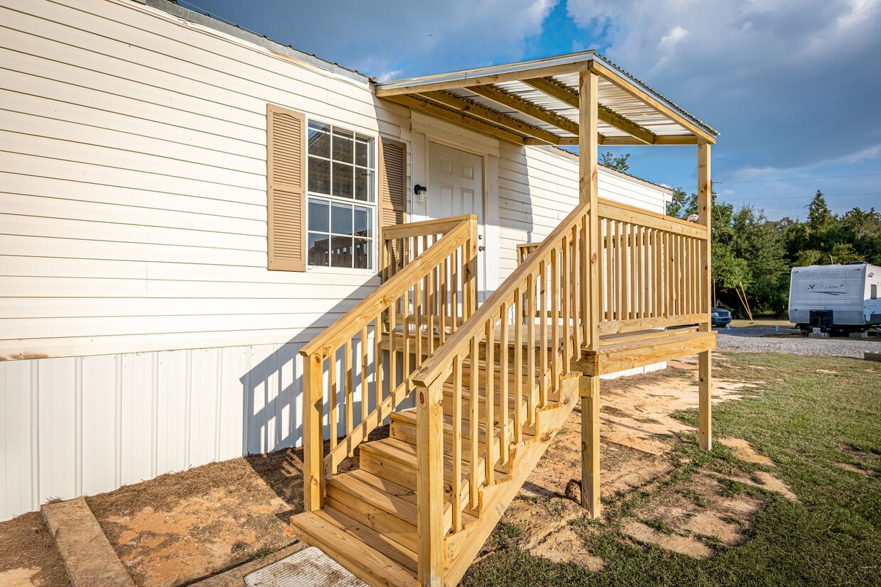 Building Photo - 144 Katie Eubanks Rd