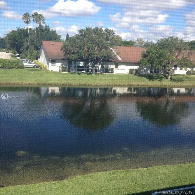 Building Photo - 9115 Chambers St