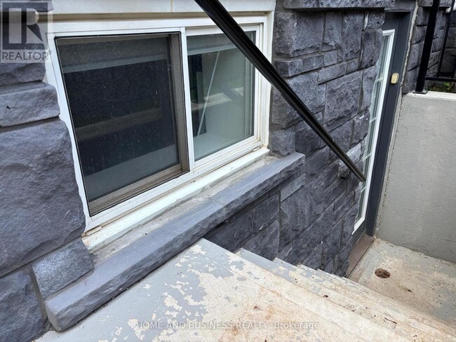 Building Photo - 5651 Turney Dr