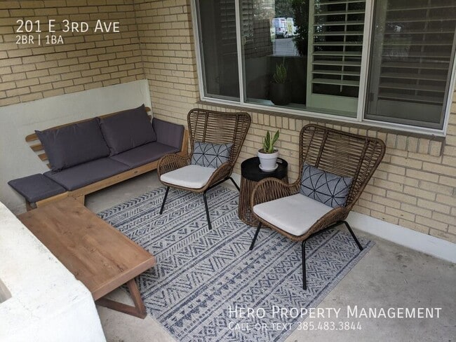 Foto del edificio - 201 E 3rd Ave