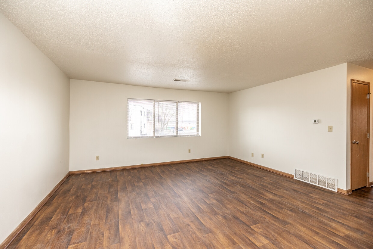 Photo - Orchards & Woodlands Apartments