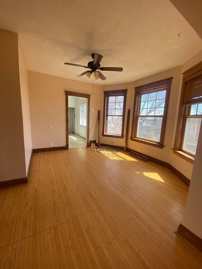 Foto del edificio - 1116 N Central Ave