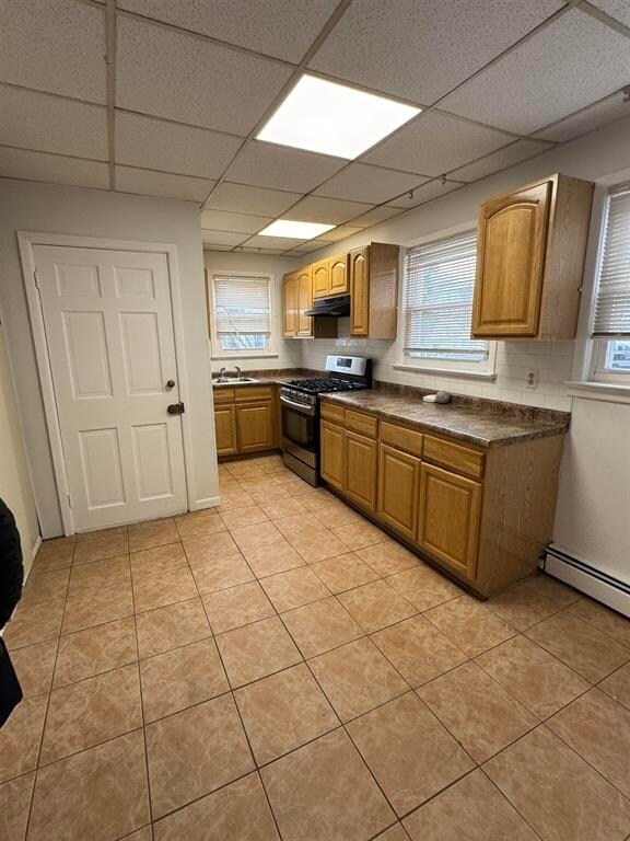 Foto del edificio - 596 Adams Ave