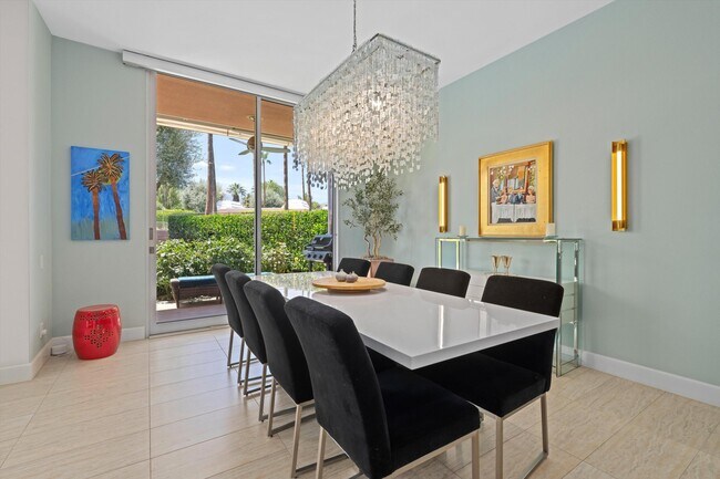 Foto del edificio - 47432 Medina Dr W