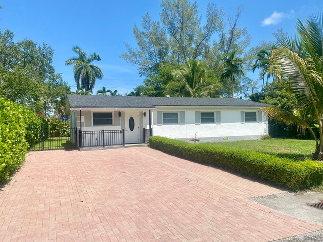 Photo - 6255 SW 62nd Ct House