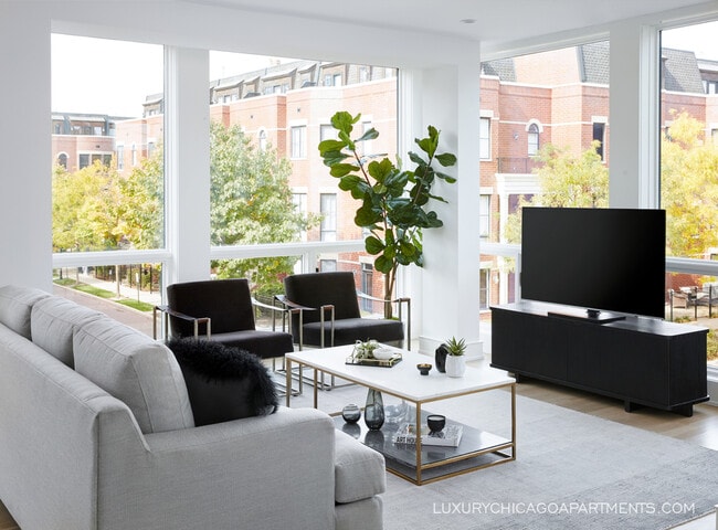 Building Photo - Norweta 3 Bedroom