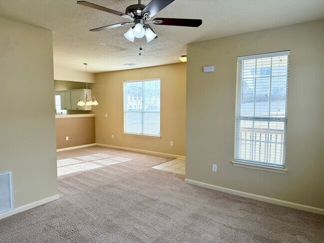 Building Photo - Welcome to this stunning 3-bedroom, 2.5-bathroom home located in the vibrant community of Conyers...